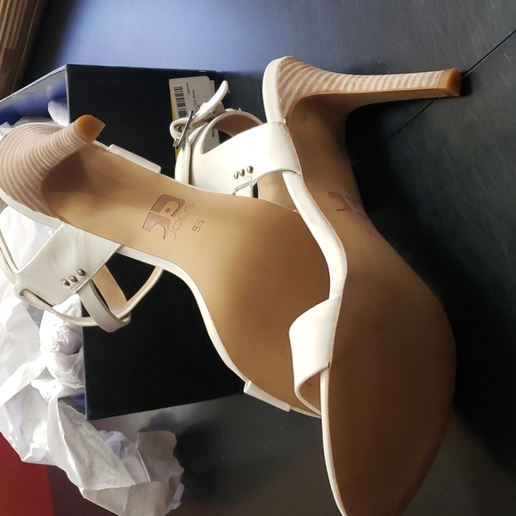 Joe's Jeans Tilly Dress Pump - NEW - Picture 8 of 8